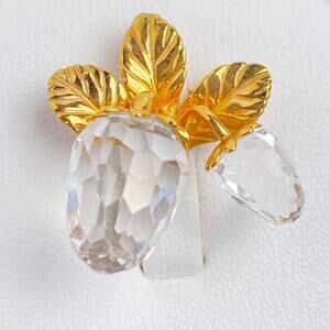 Swarovski Crystal Memories Strawberry Brooch Gold Tone Fruit Pin w/ Box